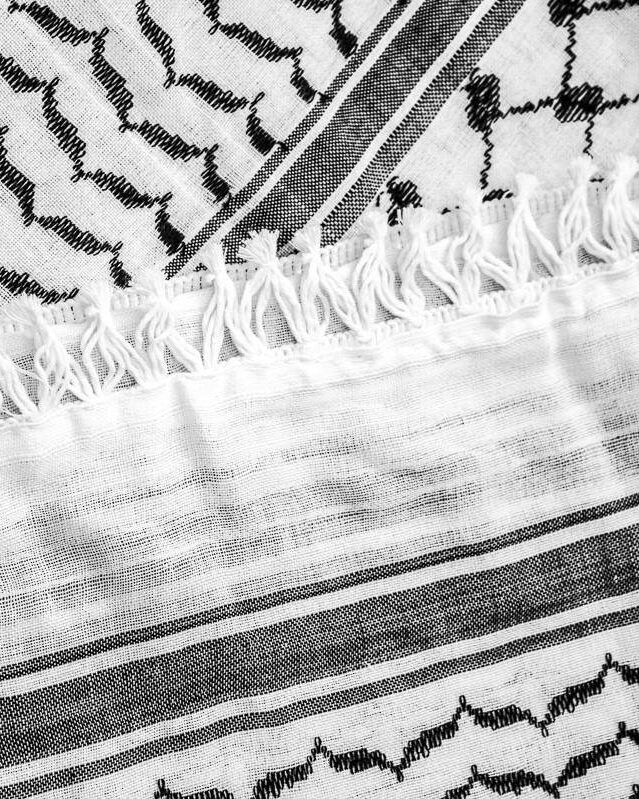 black_white_kufiya_keffiyeh_hirbawi_home