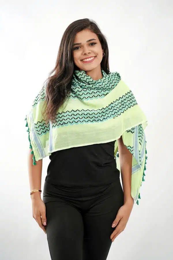 Sheikh_Jarrah_Hirbawi_Kufiya_Keffiyeh_Model